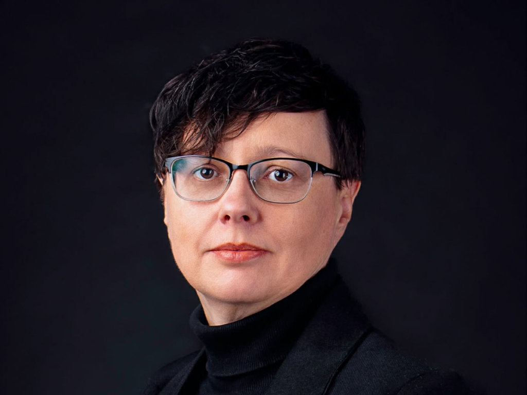 manentny(4) manentny(4)